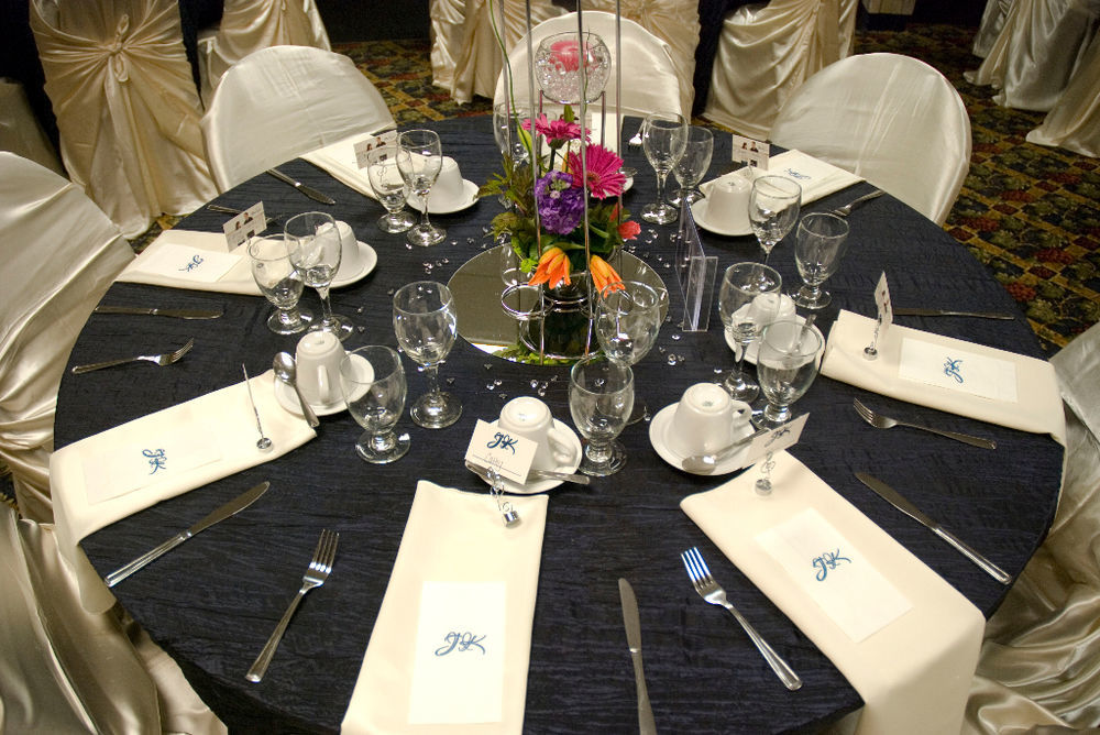Park West Inn Виннипег Экстерьер фото